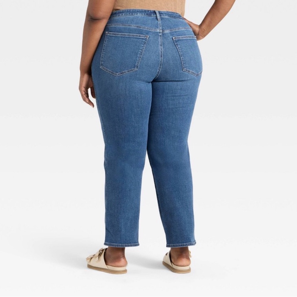 Womens Vintage Straight Jeans 
Medium Wash 
Universal Thread
Sz 17
New with Tag - Picture 2 of 7